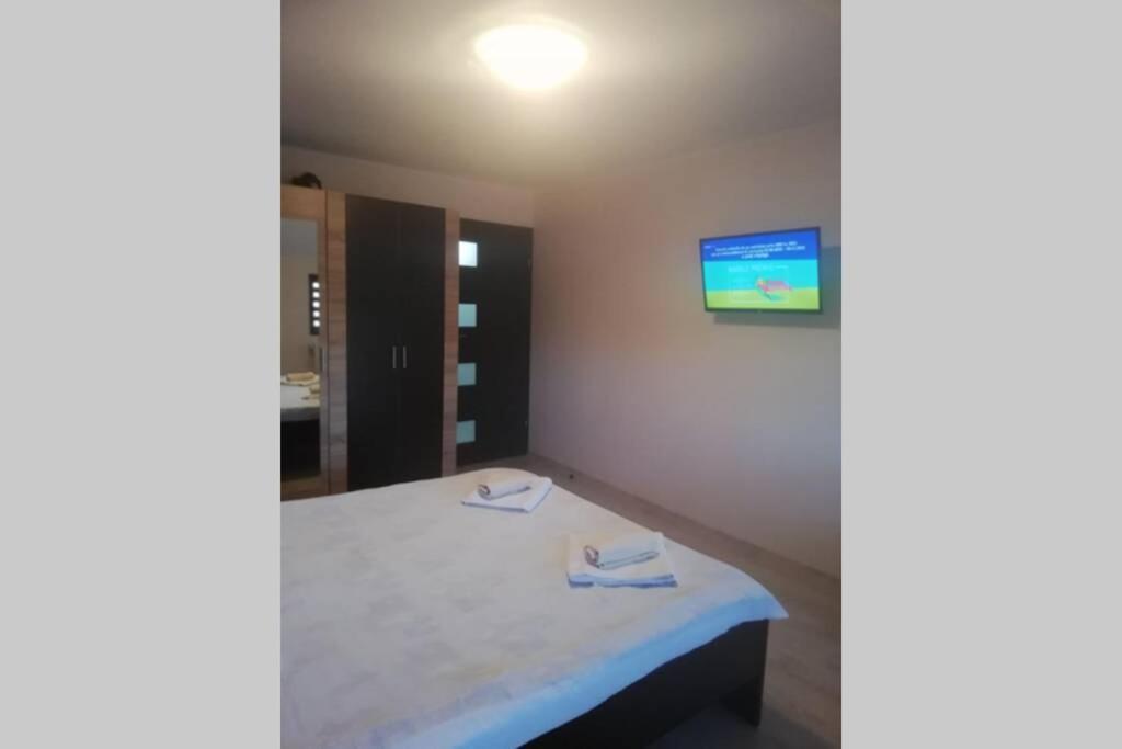 Large Vacation Apartment In Brassópojána Kültér fotó